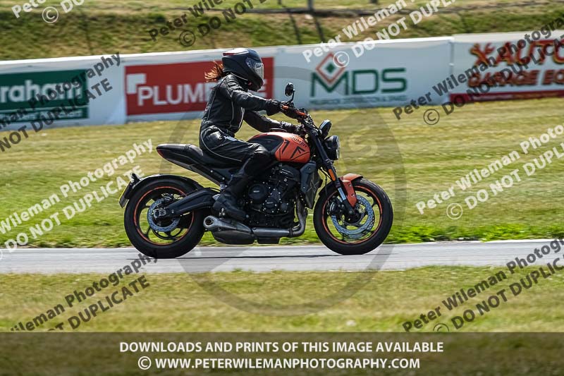 brands hatch photographs;brands no limits trackday;cadwell trackday photographs;enduro digital images;event digital images;eventdigitalimages;no limits trackdays;peter wileman photography;racing digital images;snetterton;snetterton no limits trackday;snetterton photographs;snetterton trackday photographs;trackday digital images;trackday photos